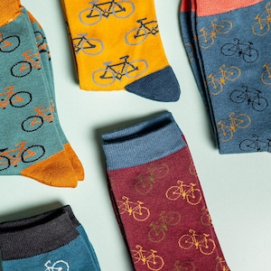 Bamboo cycling socks with custom note